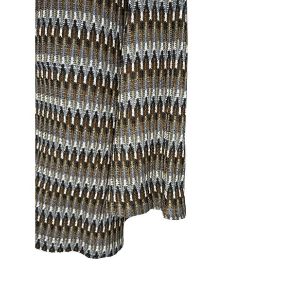 12th Tribe Women’s Medium Sweater Dress Geometric Flare Sleeve Open Back NEW - Picture 4 of 7